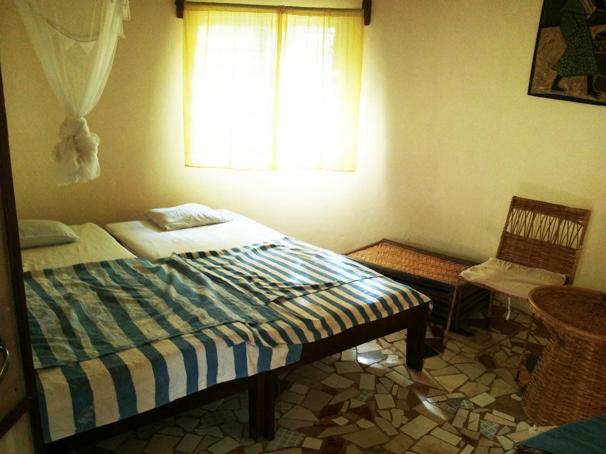 Bendula Bed & Breakfast Tujereng Exterior photo